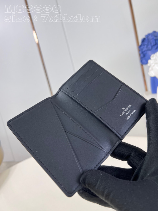 l**is V*t*n pocket organizer-7.5*11.1*1 cm