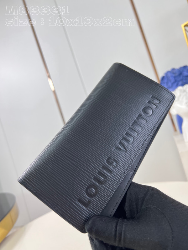 l**is V*t*n brazza wallet-10*19*2cm