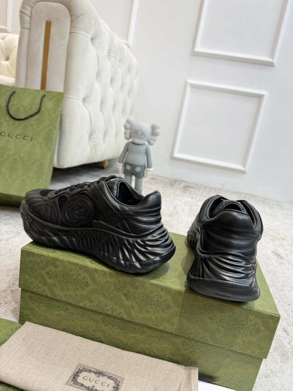 G*u*i ripple sneaker