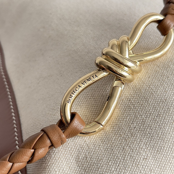 Bo*te*ga ve*ne*ta small andiamo-25*22*10.5cm