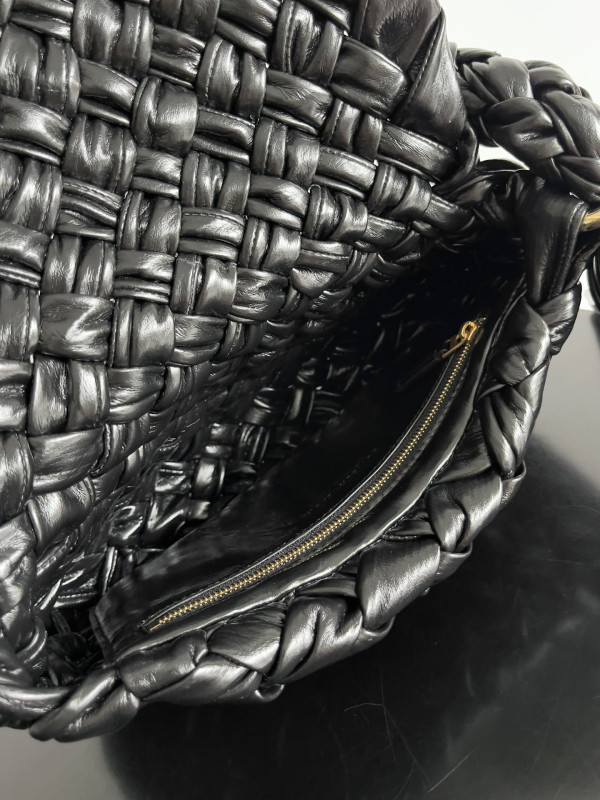 Bo*te*ga ve*ne*ta città shoulder bag-25*18*5.5cm