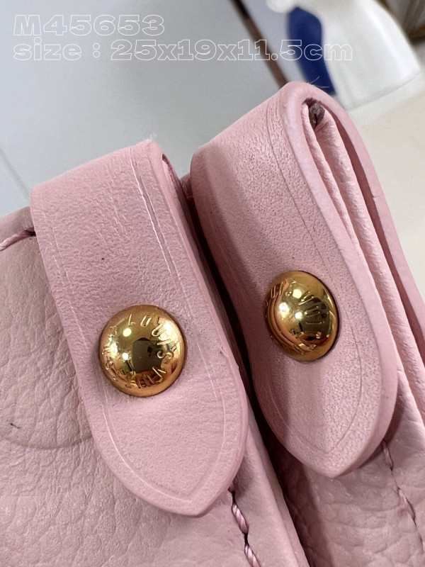 l**is V*t*n onthego pm-25*19*11.5cm