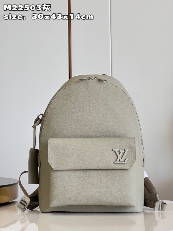 l**is V*t*n takeoff backpack