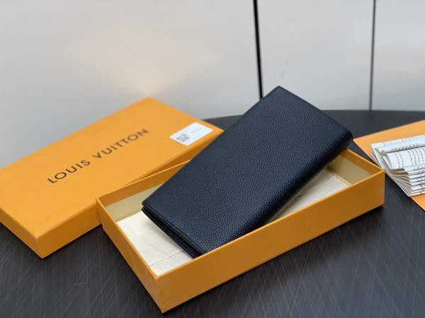 l**is V*t*n brazza wallet-10*19*2cm