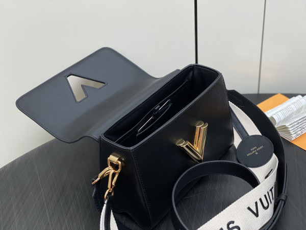 l**is V*t*n twist mm-23*17*9.5cm