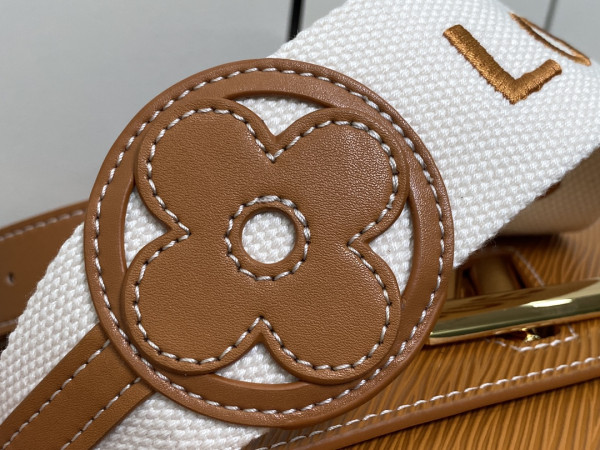 l**is V*t*n twist mm-23*17*9.5cm