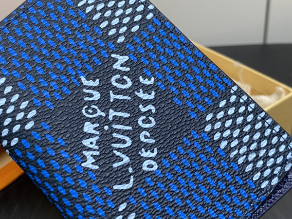 l**is V*t*n pocket organizer-7.5*11.1*1 cm