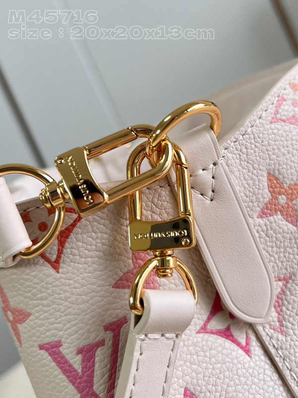 l**is V*t*n nÉonoÉ bb-20*20*13cm