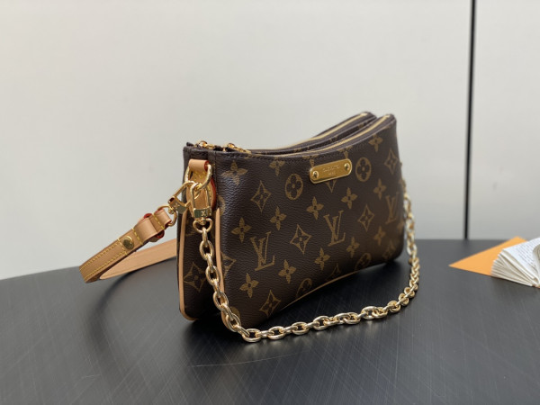 l**is V*t*n liv pochette double -9.6*5.3*2.6cm