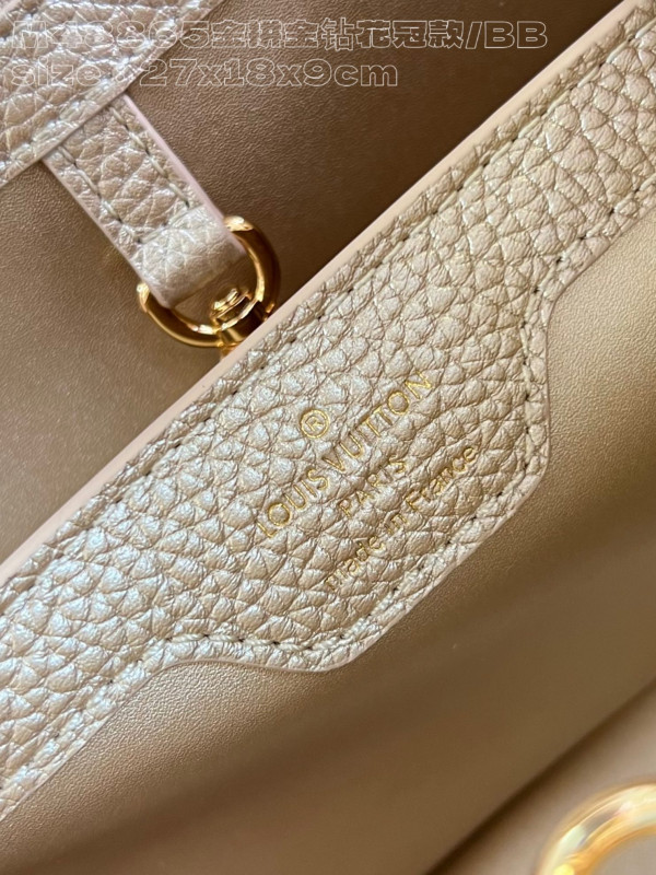 l**is V*t*n capucines bb-27*18*9cm