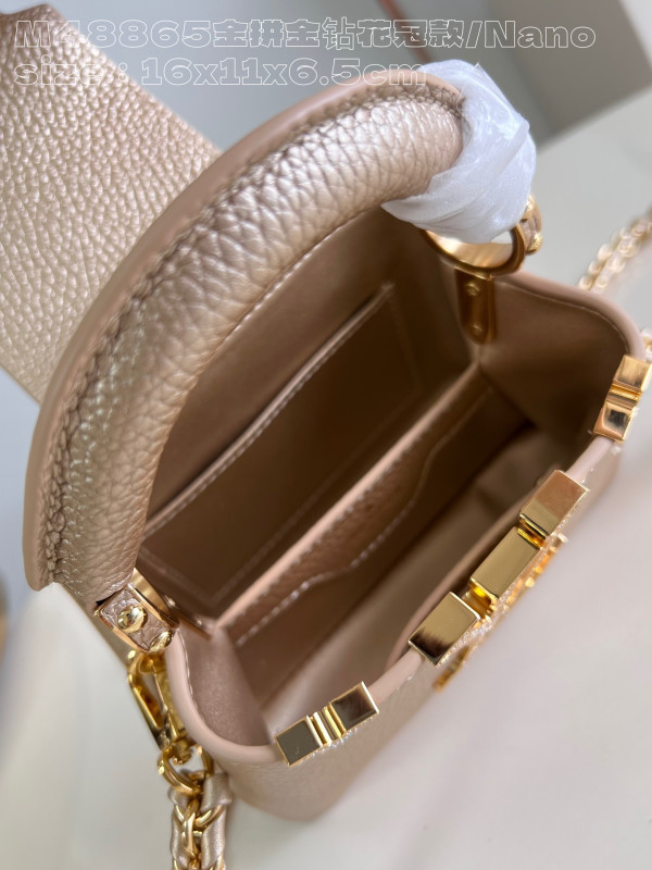 l**is V*t*n capucines nano-16*11*6.5cm