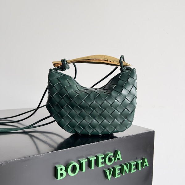 Bo*te*ga ve*ne*ta mini sardine top handle bag