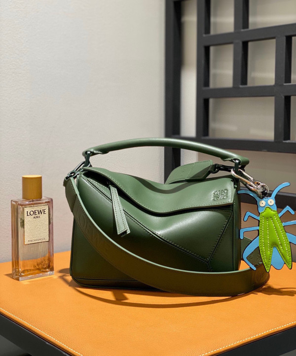 LOEWE Small Puzzle Bumbag-24*10*14cm