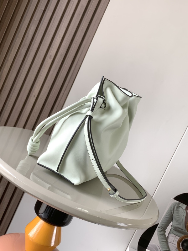 LOEWE Flamenco clutch- 24.5*30*10.5cm