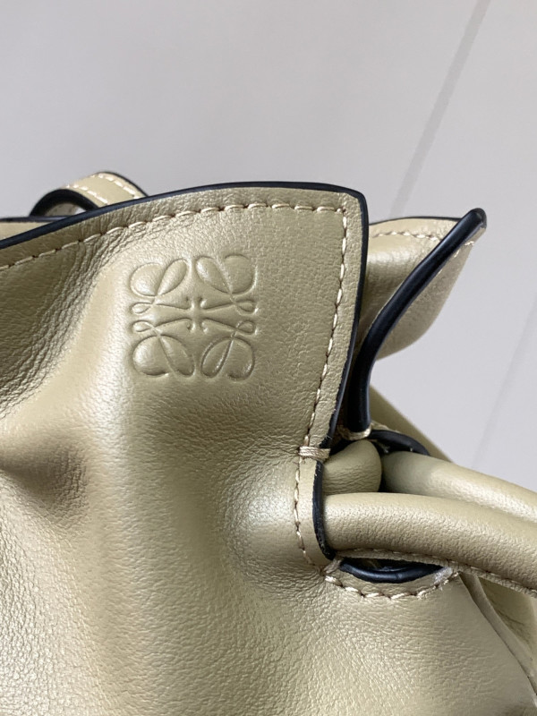 LOEWE Mini Flamenco clutch-23*18*9cm