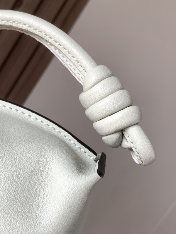 LOEWE Mini Flamenco clutch-23*18*9cm