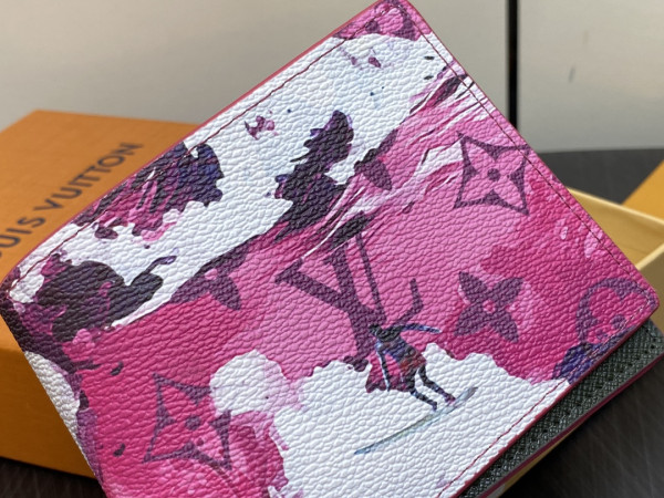 l**is V*t*n slender wallet-11*8.5*2cm