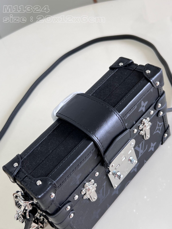 l**is V*t*n petite malle