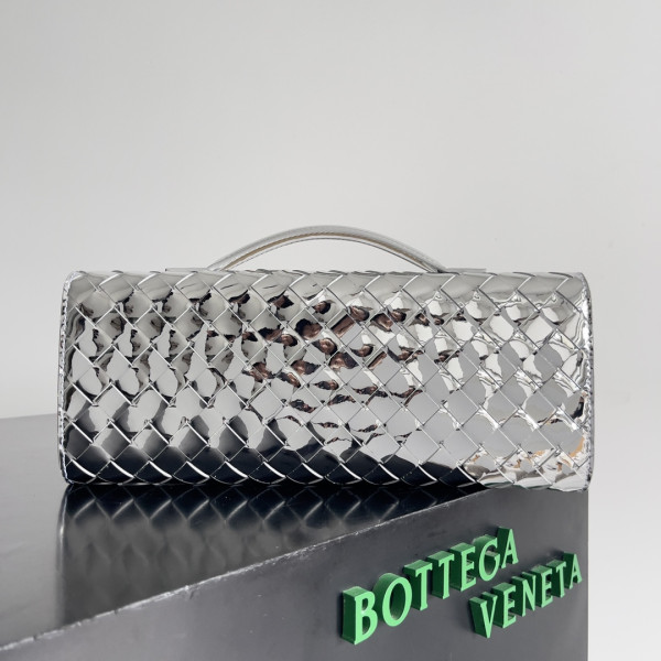 Bo*te*ga ve*ne*ta long clutch andiamo with handle-31*13*3cm