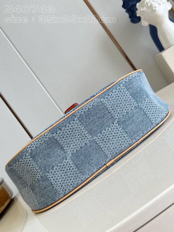 l**is V*t*n montsouris messenger mm