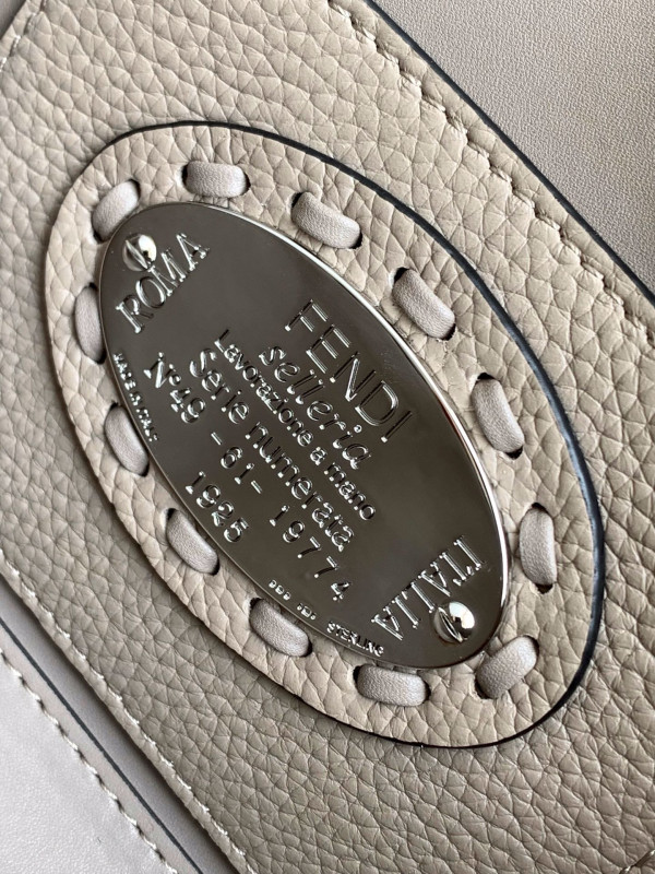 F**di baguette-20*5*13cm