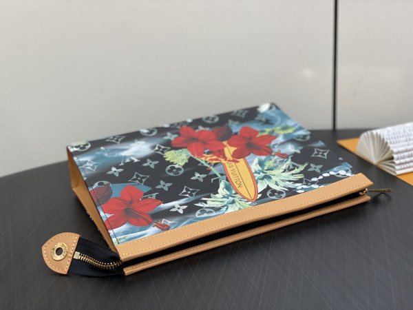 l**is V*t*n pochette voyage-27*21*6cm