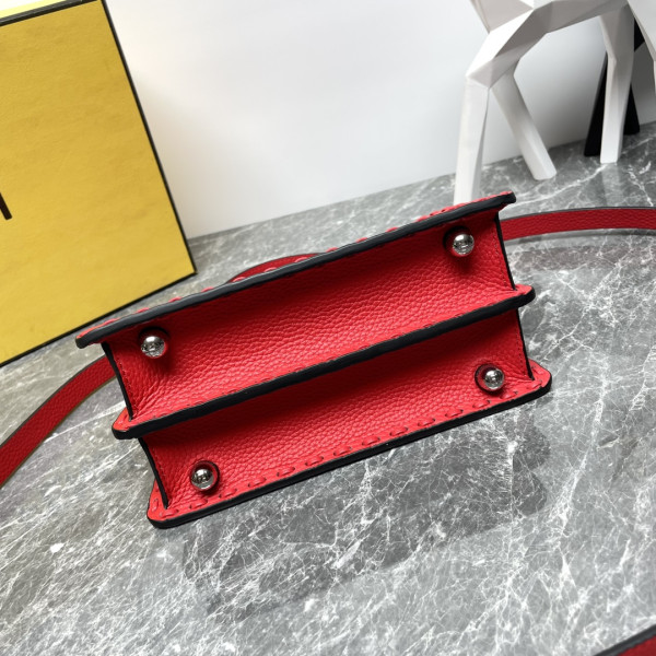 F**di peekaboo iseeu petite-20x11x15cm