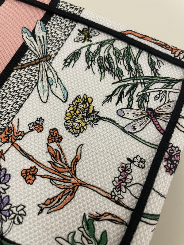 medium D*or book tote-36*18*28cm