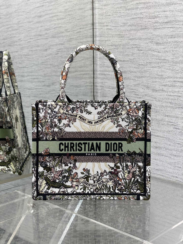 small D*or book tote-26cm