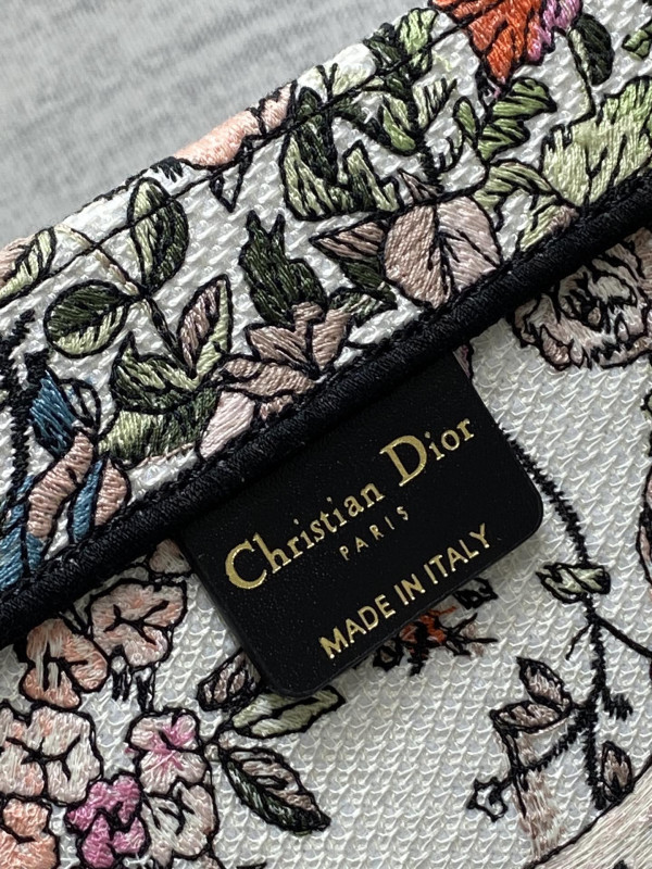 large D*or book tote-42*35*18.5cm