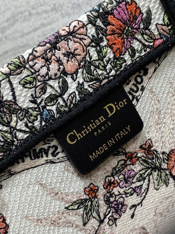 small D*or book tote-26cm