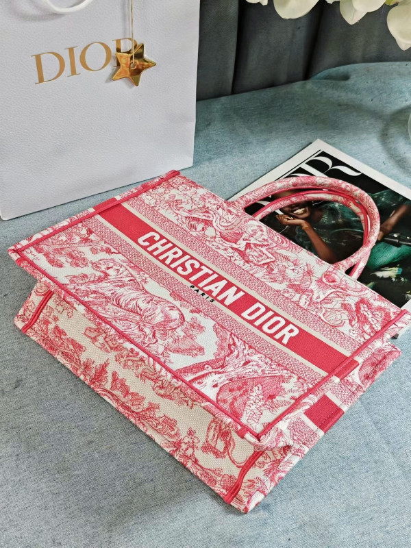 medium D*or book tote-36*18*28cm