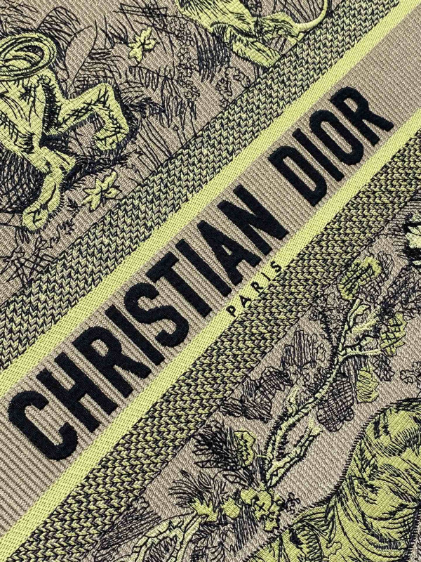 large D*or book tote-42*35*18.5cm