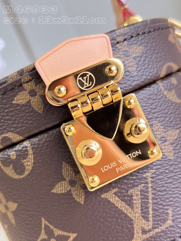 l**is V*t*n scott-13.5*9*11.5cm