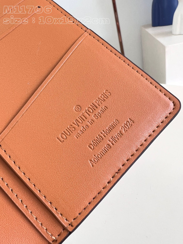 l**is V*t*n brazza wallet-10*19*2cm