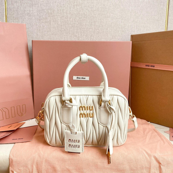 MIUMIU Arcadie matelassé nappa leather bag-19*13*6CM