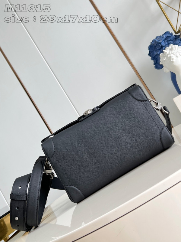 l**is V*t*n soul trunk east west-29*17.5*10cm