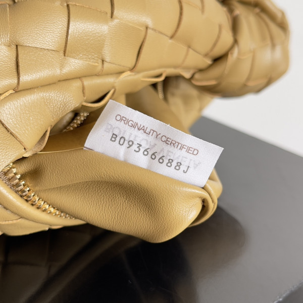 Bo*te*ga ve*ne*ta mini jodie-23*15*5cm