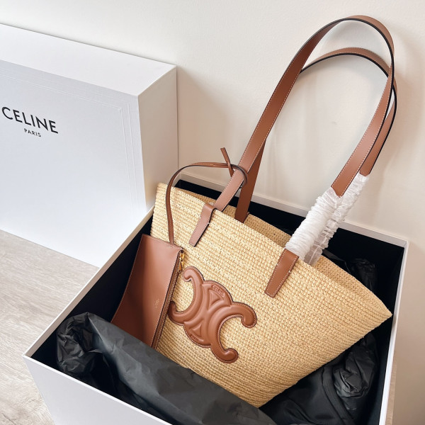 medium S*pple ce**e classic panier in raffia and calfskin