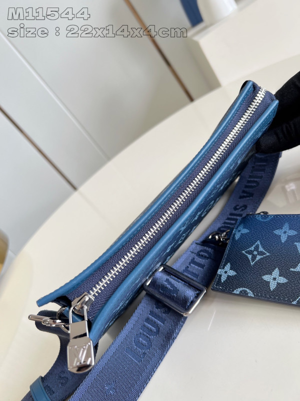 l**is V*t*n gaston wearable wallet-22*14.5*4.5cm