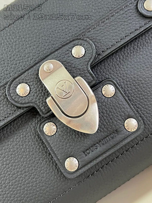 l**is V*t*n soul trunk-19*15*7cm