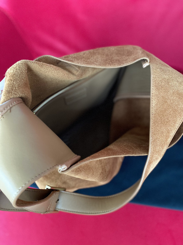 YSL LE 5 À 7 SOFT HOBO BAG - 30x31x13cm