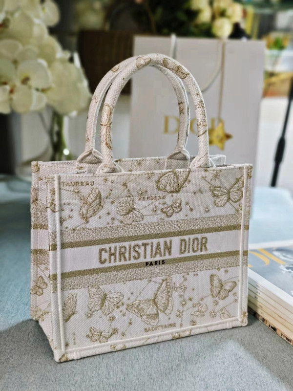 small D*or book tote-26cm