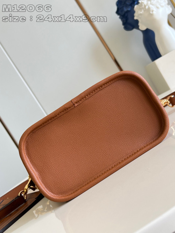 l**is V*t*n neverfull bandoulière inside out bb