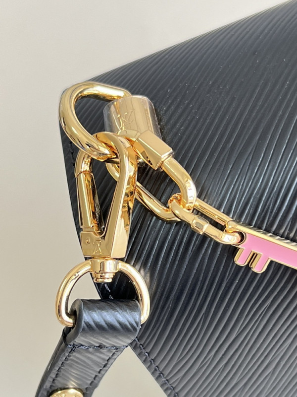 l**is V*t*n twist mm