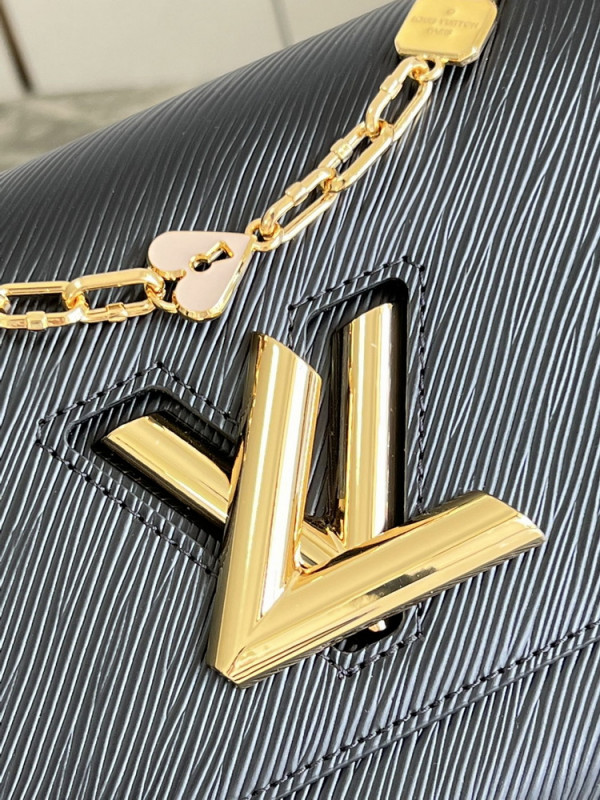 l**is V*t*n twist mm